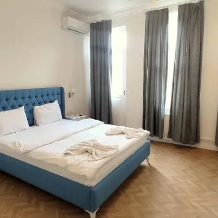 Semesterbostad Verna